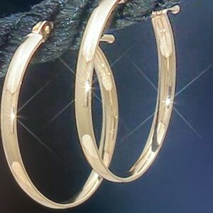7/8 high polished hoop earrings 18 K yellow gold